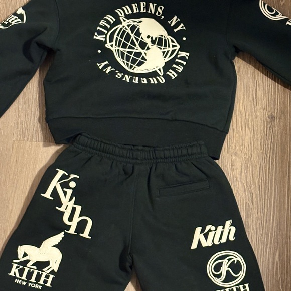 Kith Kids Matching Set in Hunter Green - Picture 4 of 12